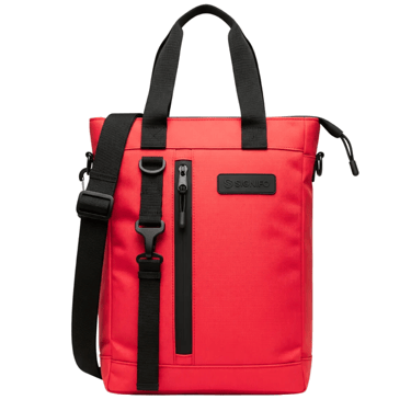 Tas tote fungsional berwarna Salem dengan detail tali dan gesper hitam bergaya techwear.