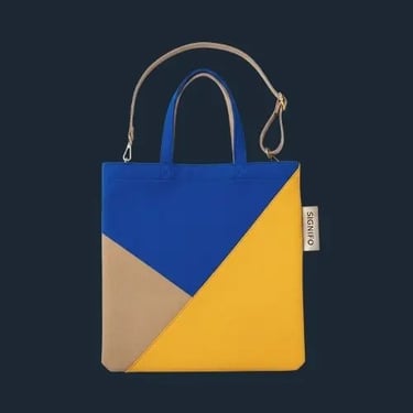 Tas jinjing elegan SIGNIFO dari kanvas biru benhur, cream, dan kuning tua tema dunia lama.