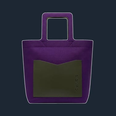 A clean, minimalist, and perfectly rectangular 'shopper' tote with no visible seams