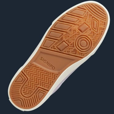 Detail The Dreamscape Sneaker dari kanvas SIGNIFO berwarna Kacang Tanah