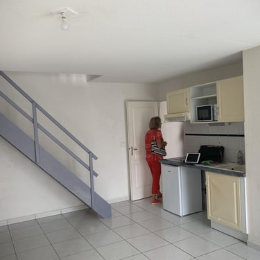 escalier sans décoration