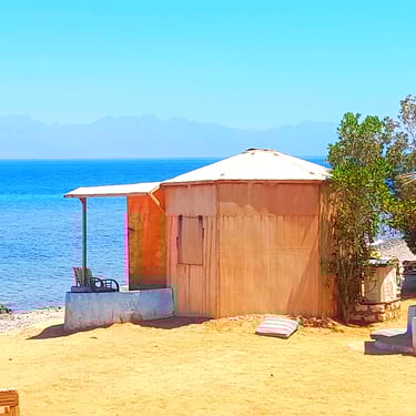 Bungalow in front of the Red sea at Bedouin star in Egypt