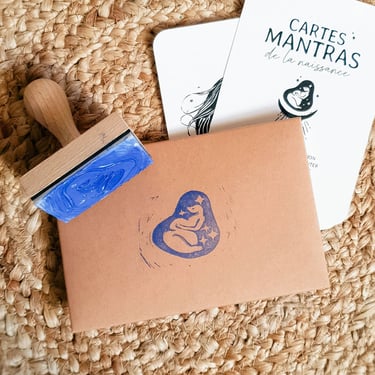 enveloppe linogravure set de cartes mantras de la naissance