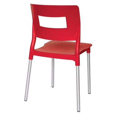 silla de plastico roja