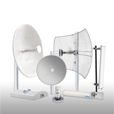 AvantiRed instala enlaces inalámbricos punto a punto utilizando antenas de radiofrecuencia.