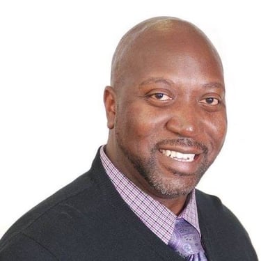 Kyri Demby headshot.