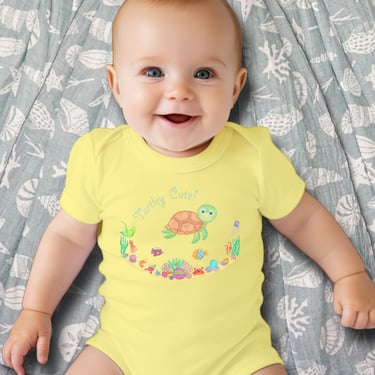 baby-gift-set-with-unisex-baby-clothes-and-baby-wraps-for-under-the-sea-decor; unisex-baby-gift-set-with-cute-turtles;