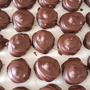 Caffecciola meringue au café praliné noisette grillée