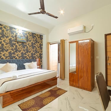 hotel rudra room photo