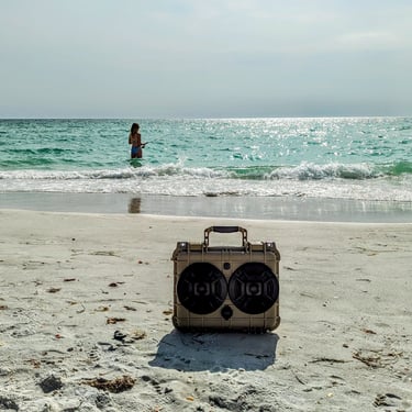 awesome chillantix boombox by the ocean