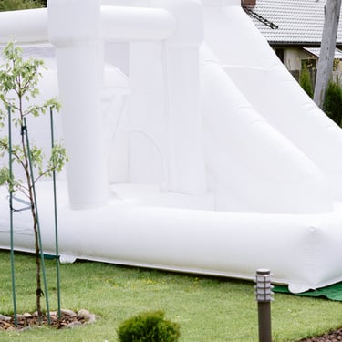 Baltas batutas vaikams batuto nuoma batutas krikstynose