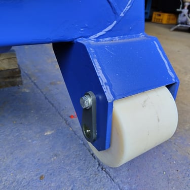 Detail konzole s rolnou