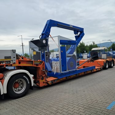 Roll-Packer na hlubinném návěsu