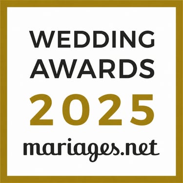 Mariages.net Wedding Awards 2025 badge for top-rated wedding vendors.