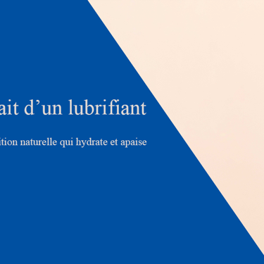 mains tiennent le tube