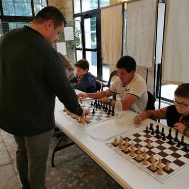 Dino Milanovic simultanée déchecs à lalbenque 7