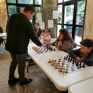 Dino Milanovic simultanée déchecs à lalbenque 12