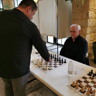 Dino Milanovic simultanée déchecs à lalbenque 2                             