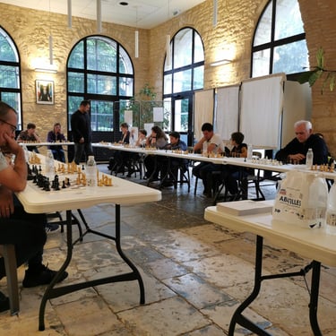 Dino Milanovic simultanée déchecs à lalbenque 13