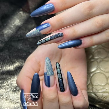 Carmen Casilla Academy, cursos de uñas presenciales en Barcelona