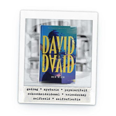 Polaroid van Boek David David met onderwerpen