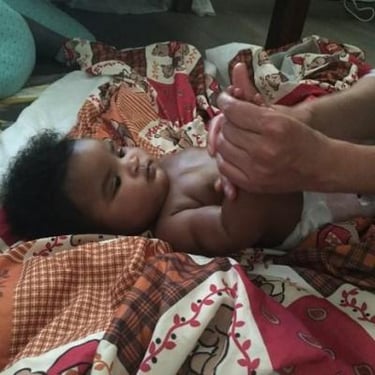 bébé massé