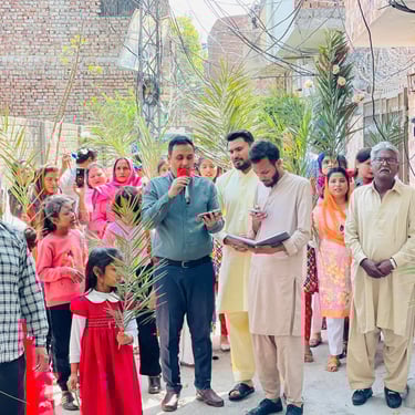 KMI Pakistan Church , Ministry in Pakistan, Baptizing in Pakistan, Christians in Pakistan, Christian organisation in Pakistan