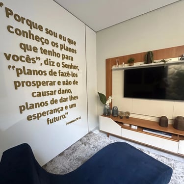 Clínica Odontológica Bruno Gomes espcialista em implantes dentários