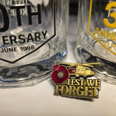 BH30 Connexion whisky glass with Blackhawk 30th anniversary graphic and memorial pin
