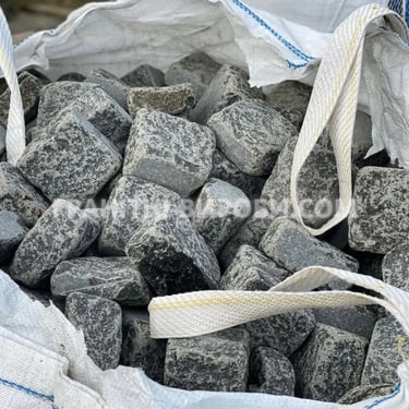 Галтована гранітна бруківка габро 10*10*5