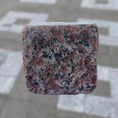 Галтована гранітна бруківка лізник 10*10*5