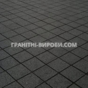 Пилена гранітна бруківка габро 10*10*5