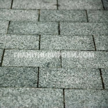 Пилена гранітна бруківка покостівка 20*10*5