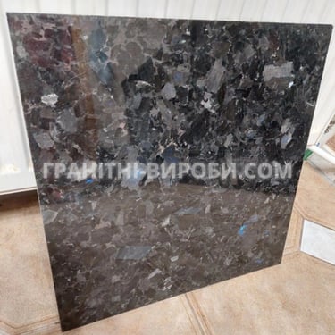 Полірована плитка Лабрадорит 30х30х2