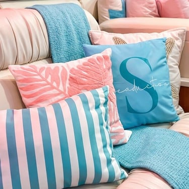 Group celebrating birthday party on a yacht in Miami