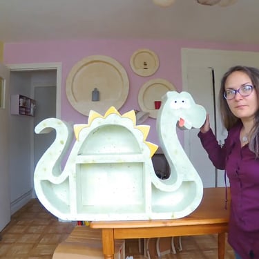 étagère dinosaure en carton