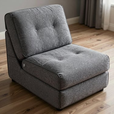 Almohada ergonómica de espuma con memoria en ángulo de 45 grados, mostrando la funda de tejido técnico transpirable.
