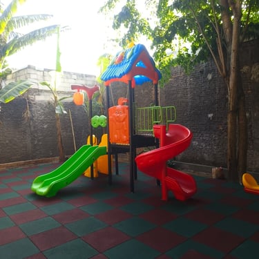Jasa Buat Perosotan outdoor anak berkualitas tinggi