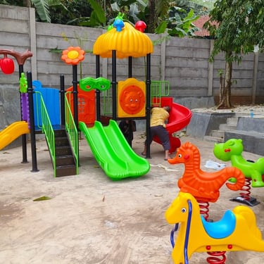 jasa pembuatan perosotan anak modern jakarta-utara