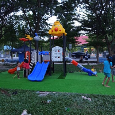 Jasa pembuatan wahana outdoor playground anak custom