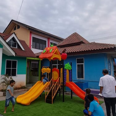 Jasa pembuatan outdoor playground anak Indonesia