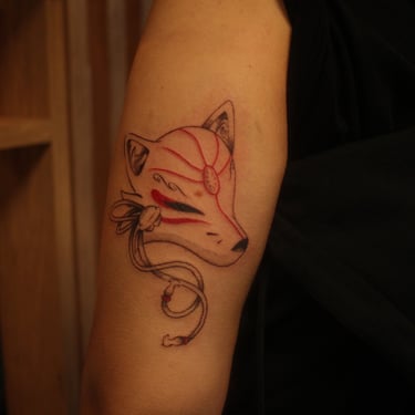 tatouage d'un masque japonais d'un renard, kitsune, Inari, par Minuit Tattoo
