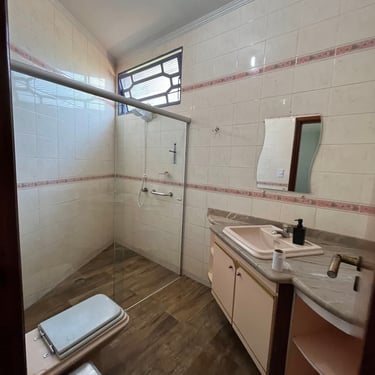 Banheiro do Rancho do Neneco - Rancho para alugar em Miguelópolis SP