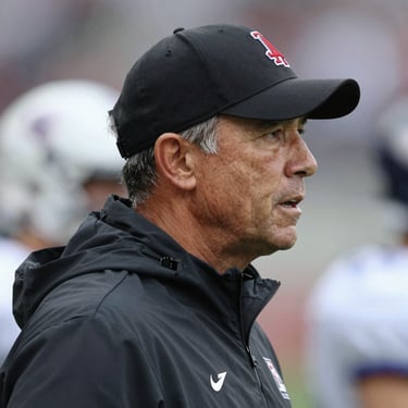 woman wearing black crew-neck shirt