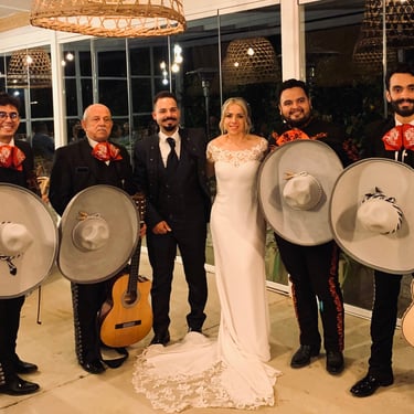 cliente satisfecho serenata de boda mariachi sentimiento mexicano