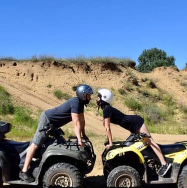 quad budapest couple