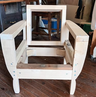 Étape de montage d'un fauteuil