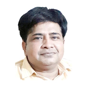 Astro Prashant (Prashant Srivastava) β Scientific Astrologer | Biography, Fees, Contact & Reviews