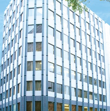 Fukuoka Business Academy - Business & Management - Senmon Gakko