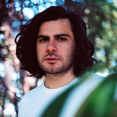 Raffaël Enault : Auteur, scénariste, réalisateur